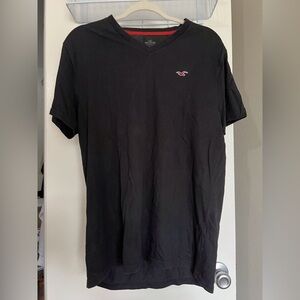 Hollister Men's Black Short Sleeve Tee